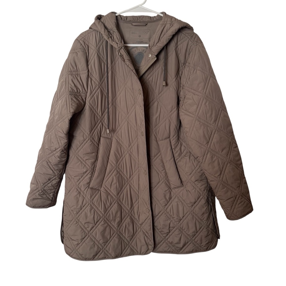 NWOT Bernardo Ecoplume Quilted Puffer Jacket